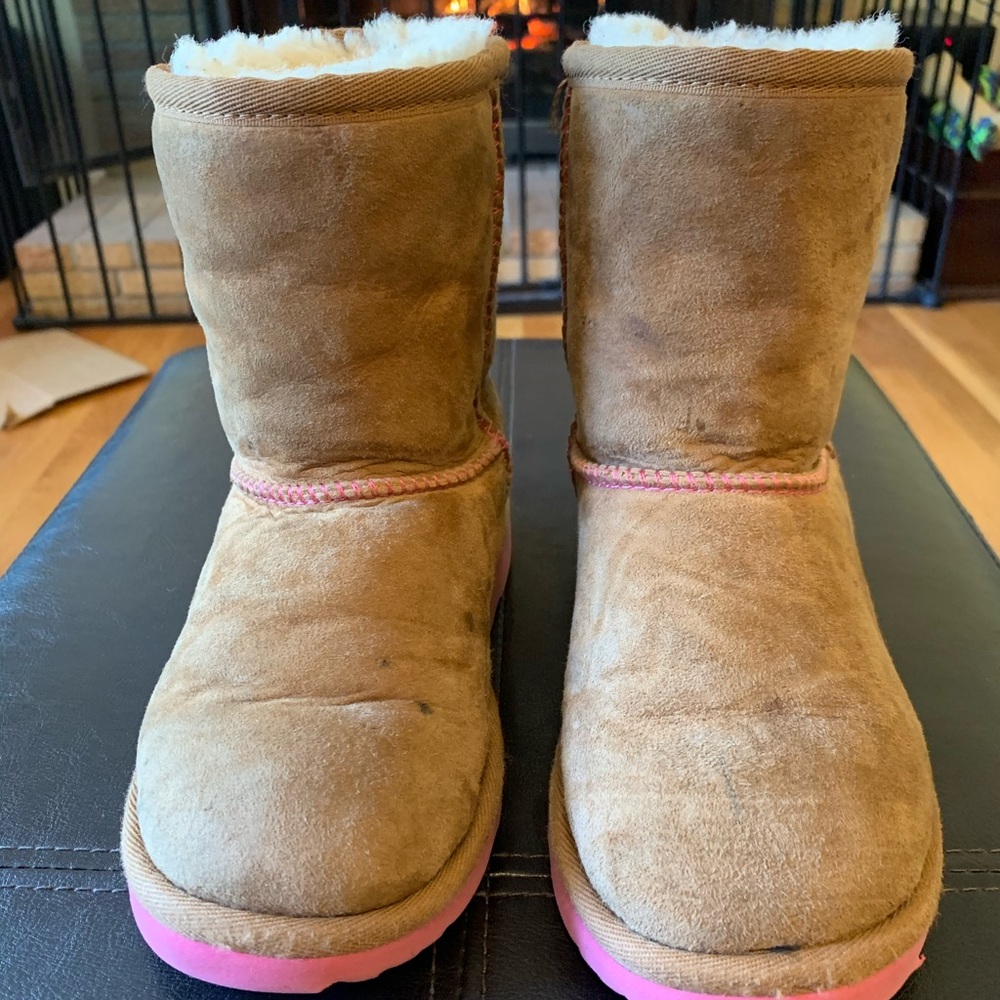 Girls UGG Size 12 Classic Boot